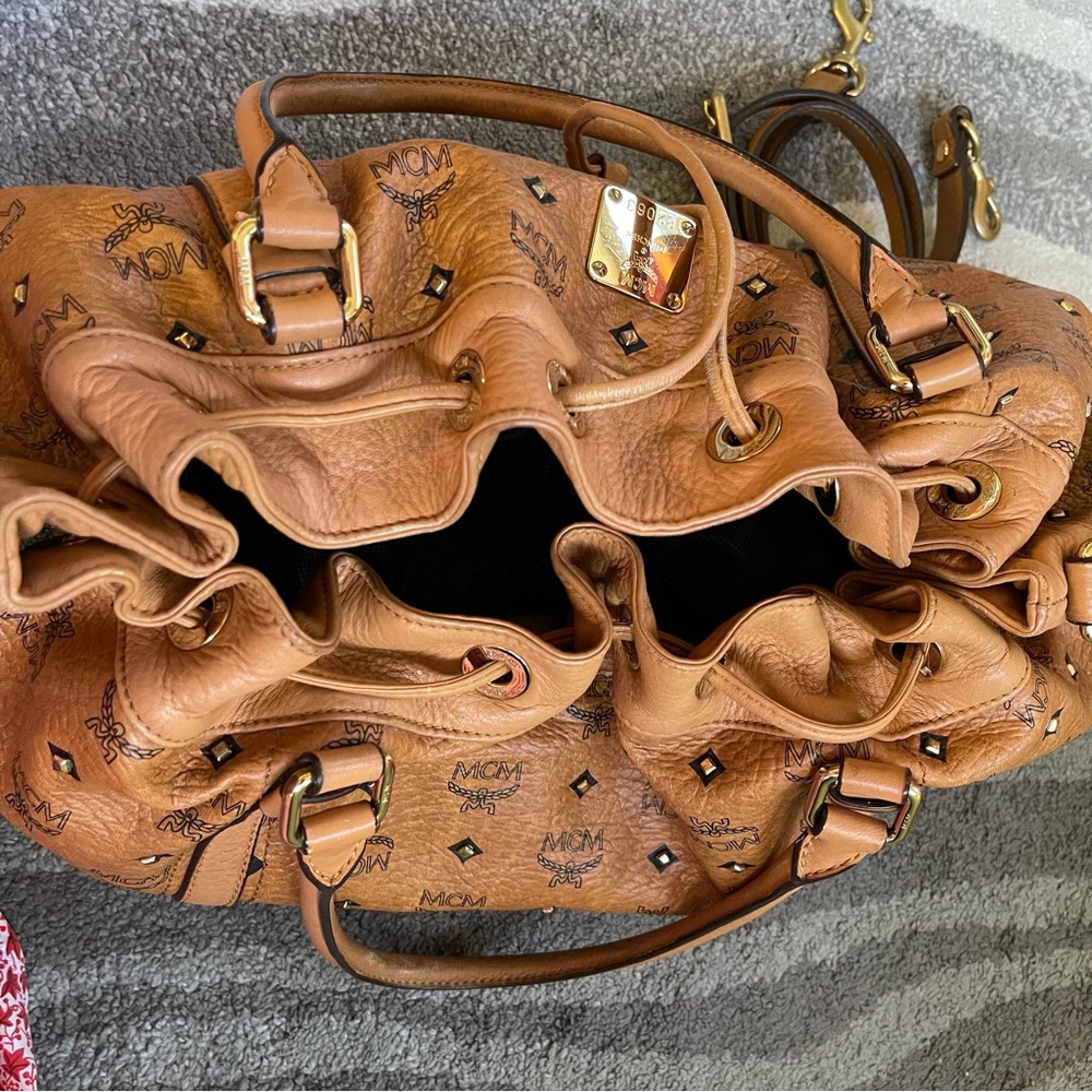 Leather MCM studded bucket bag with sling - Picture 11 of 17
